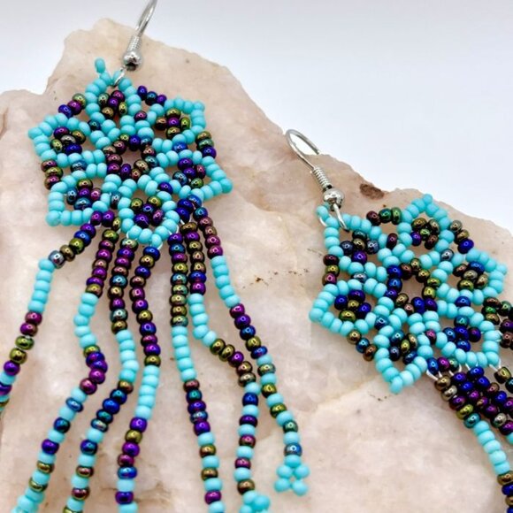 Turquoise & Iridescent Black Flower Tassel Hand Beaded Seed Bead Dangle Earrings - Picture 2 of 3